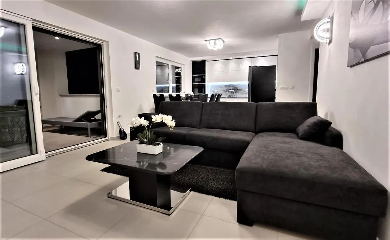 Bartol Luxury Apartments Krk Croatia, With Own Hot Tub - Whirlpool Krk Town