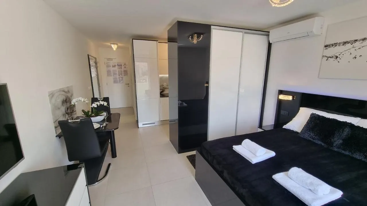 Bartol Luxury Apartments Krk Croatia, With Own Hot Tub - Whirlpool Krk Town