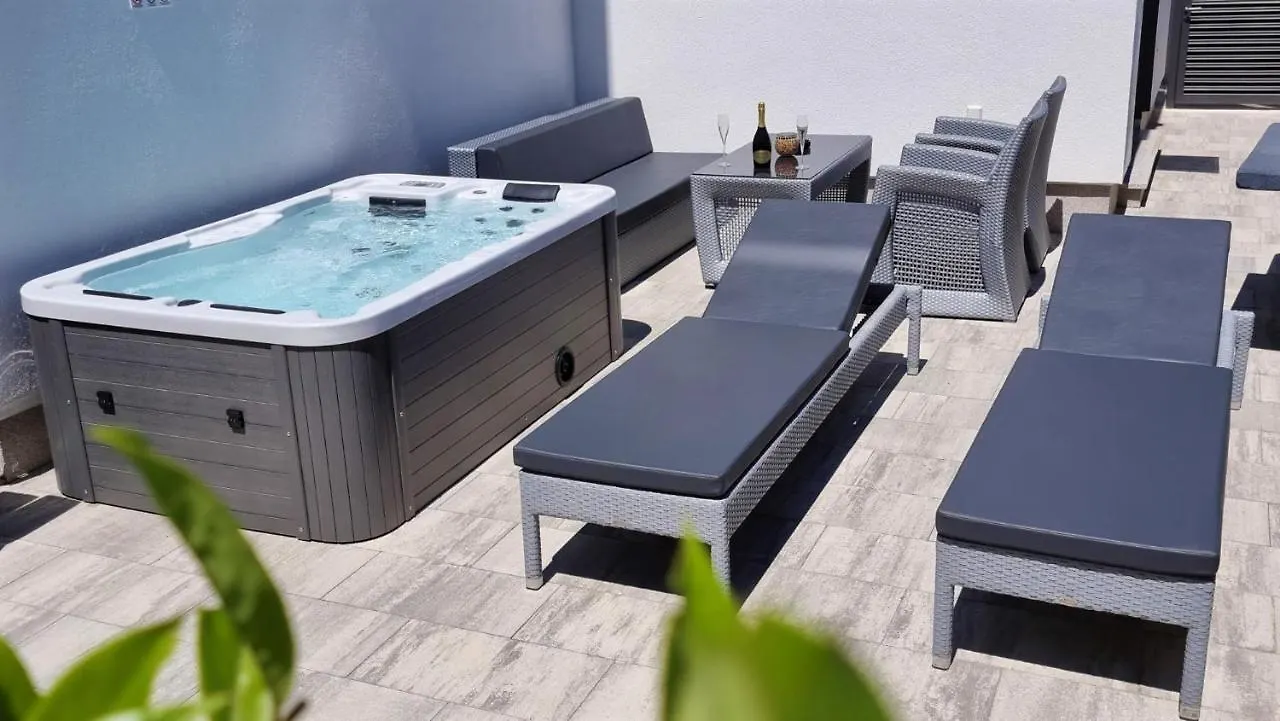 Bartol Luxury Apartments Krk Croatia, With Own Hot Tub - Whirlpool Krk Town